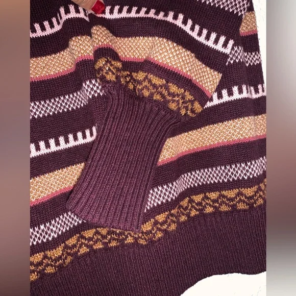 Loft Sweater - Picture 6 of 7